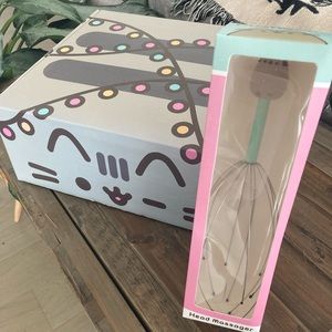 Head Massager - from Pusheen Winter 2017 Box - 3 PUSHEEN ITEMS FOR $20